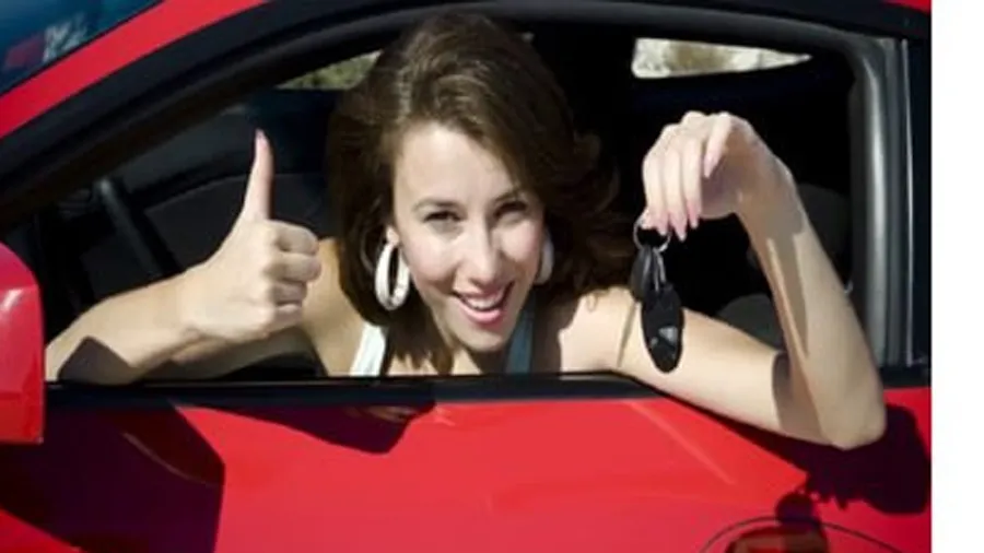Women-Car-Buyers.jpg-3