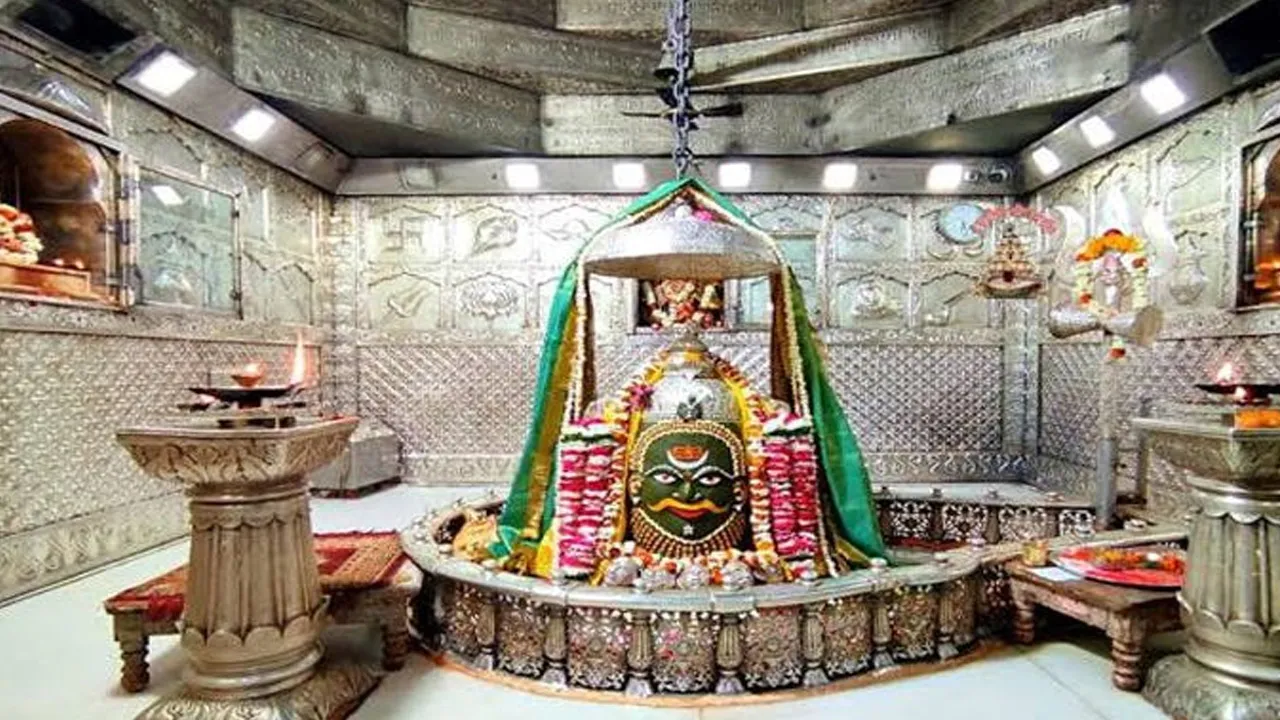 नया साल: देश के 6 बड़े मंदिरों में दर्शन के खास इंतज़ाम, जानें दर्शन के नियमों में क्या होंगे बदलाव 