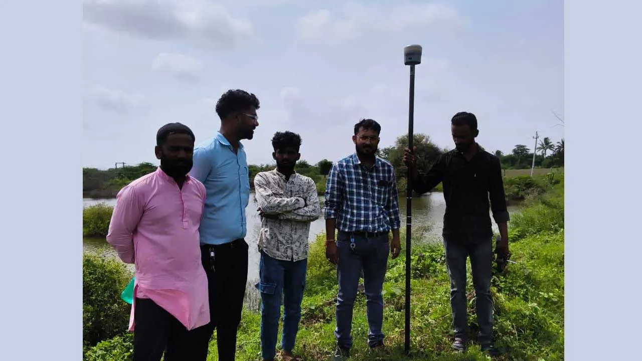 कच्छ की झीलों को मिला मज़बूत सपोर्ट: कलेक्टर और रेवेन्यू टीम का एक तारीफ़ के काबिल कदम