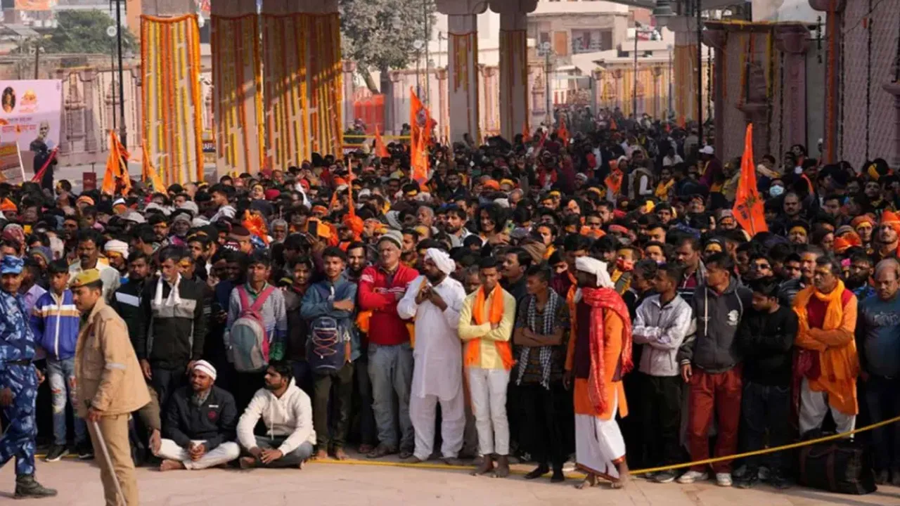 अद्भुत! देश के युवाओं में आध्यात्मिकता बढ़ रही है