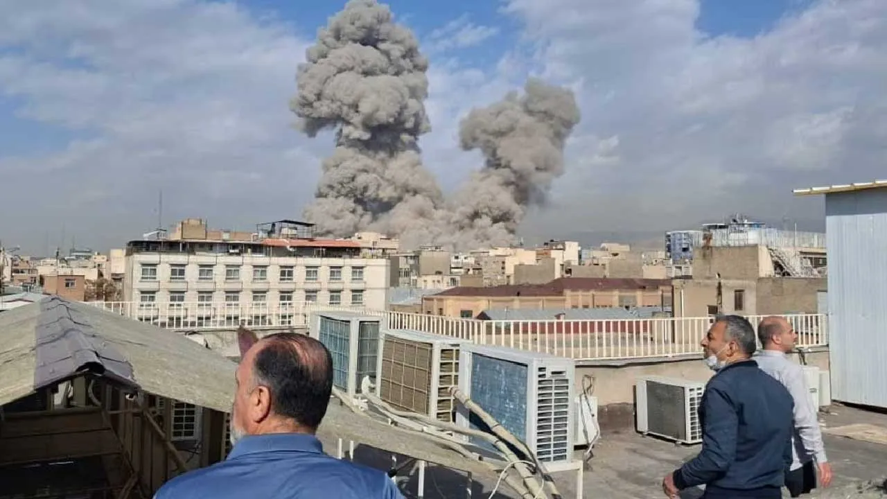 ईरान-इजरायल जंग: पढ़ें युद्ध के 10 सबसे बड़े अपडेट्स