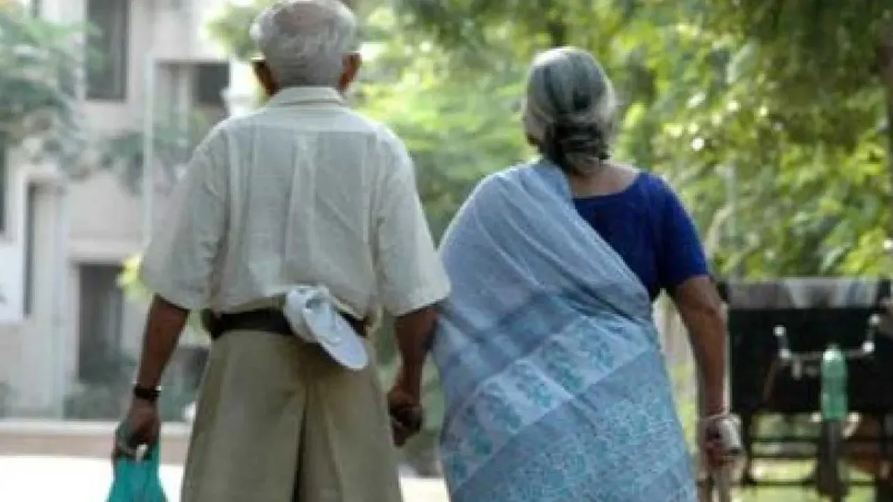 माता-पिता के प्यार का कर्ज़ तो चुकाया नहीं जा सकता, लेकिन उनकी सेवा, सम्मान और सपोर्ट करके थोड़ा चुकाया जा सकता है