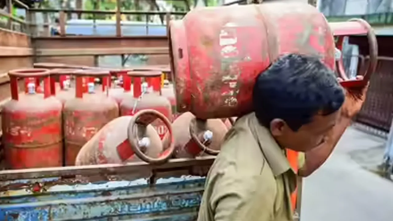 gas cylinder 3