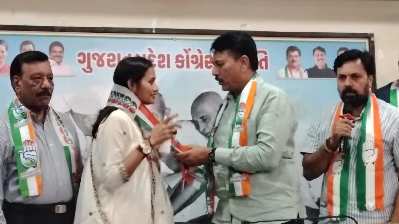 Madhu-Srivastava-Daughter4 