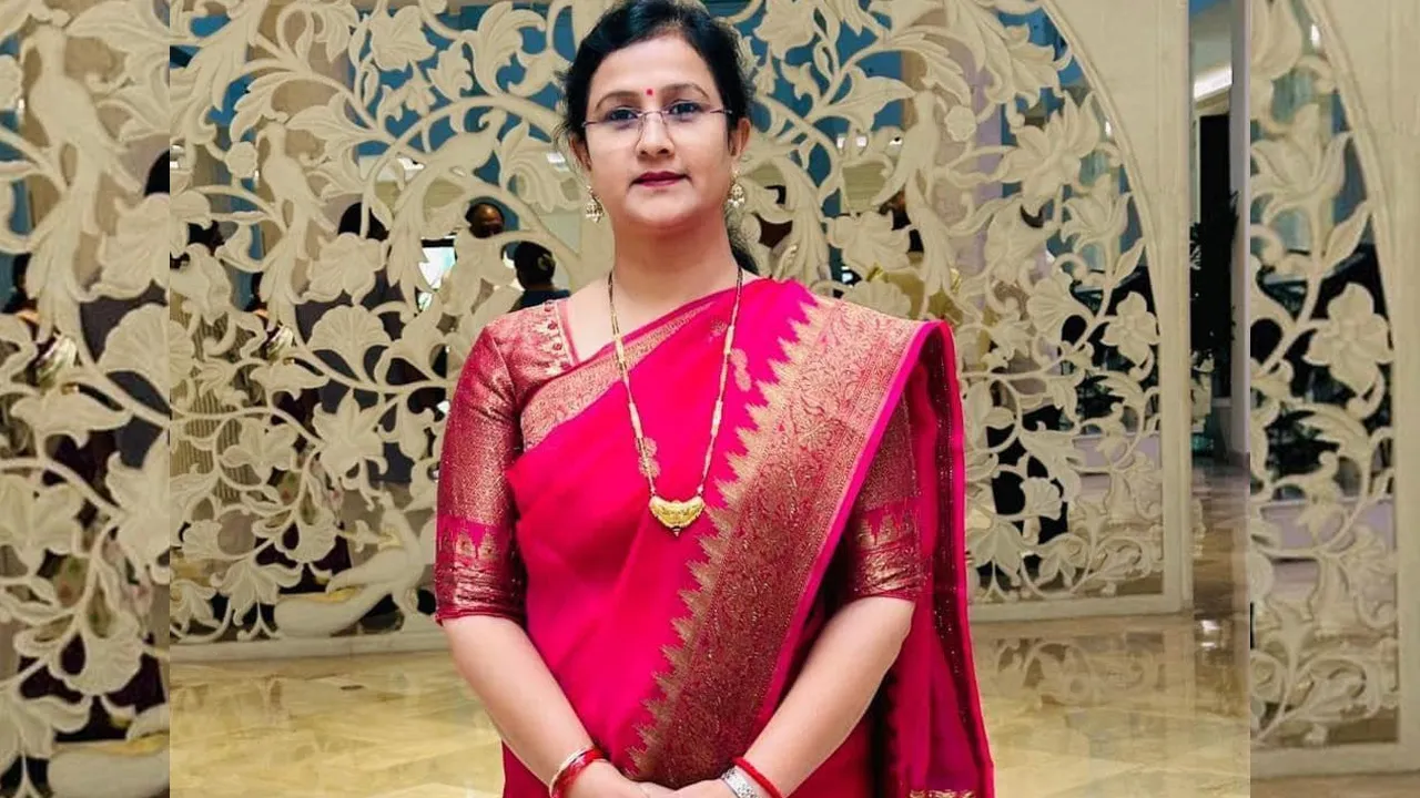 भाजपा की विधायक संगीता पाटिल ने कहा – लिम्बायत की कई सोसाइटियों में अब नाम मात्र के हिंदू परिवार बचे हैं क्योंकि...