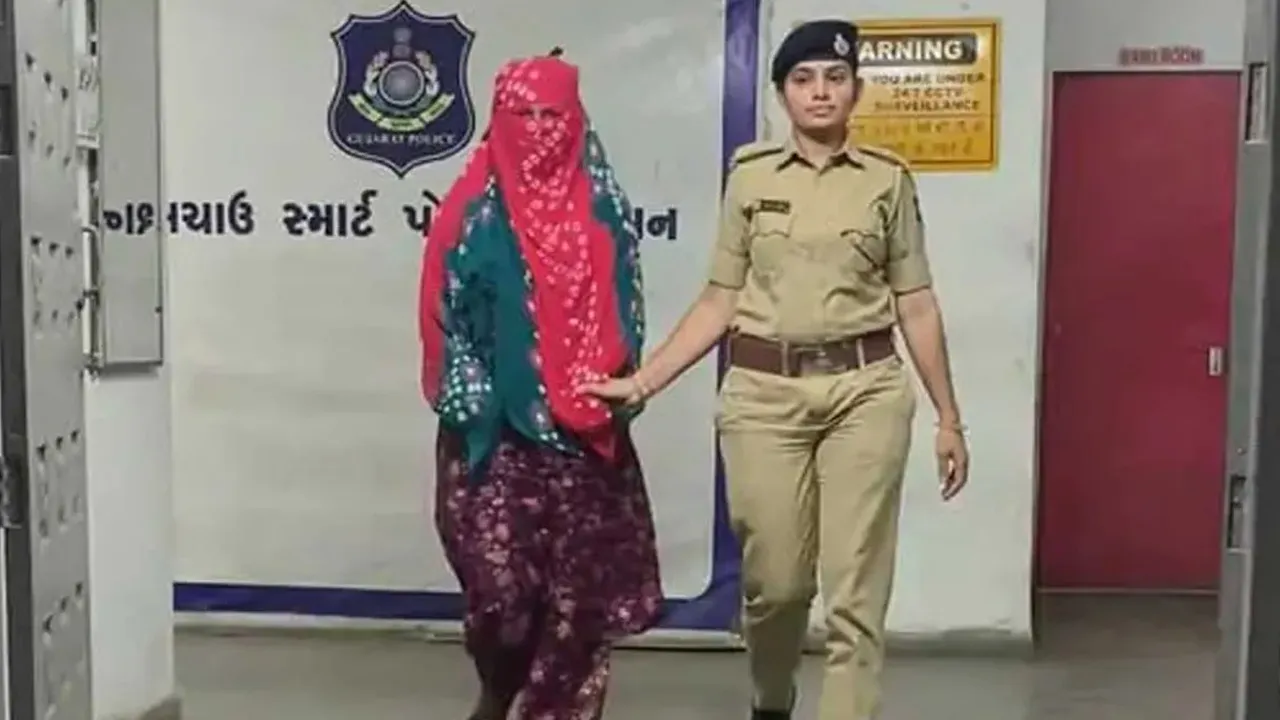  गुजरात की ये 'लुटेरी दुल्हन' पहले रचाती थी शादी, फिर 'माताजी के काम से मायके जा रही हूं' का बहाना बनाकर पैसे-गहने लेकर हो जाती थी गायब