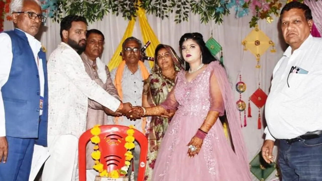 Marriage-Oath-on-Constitution1 