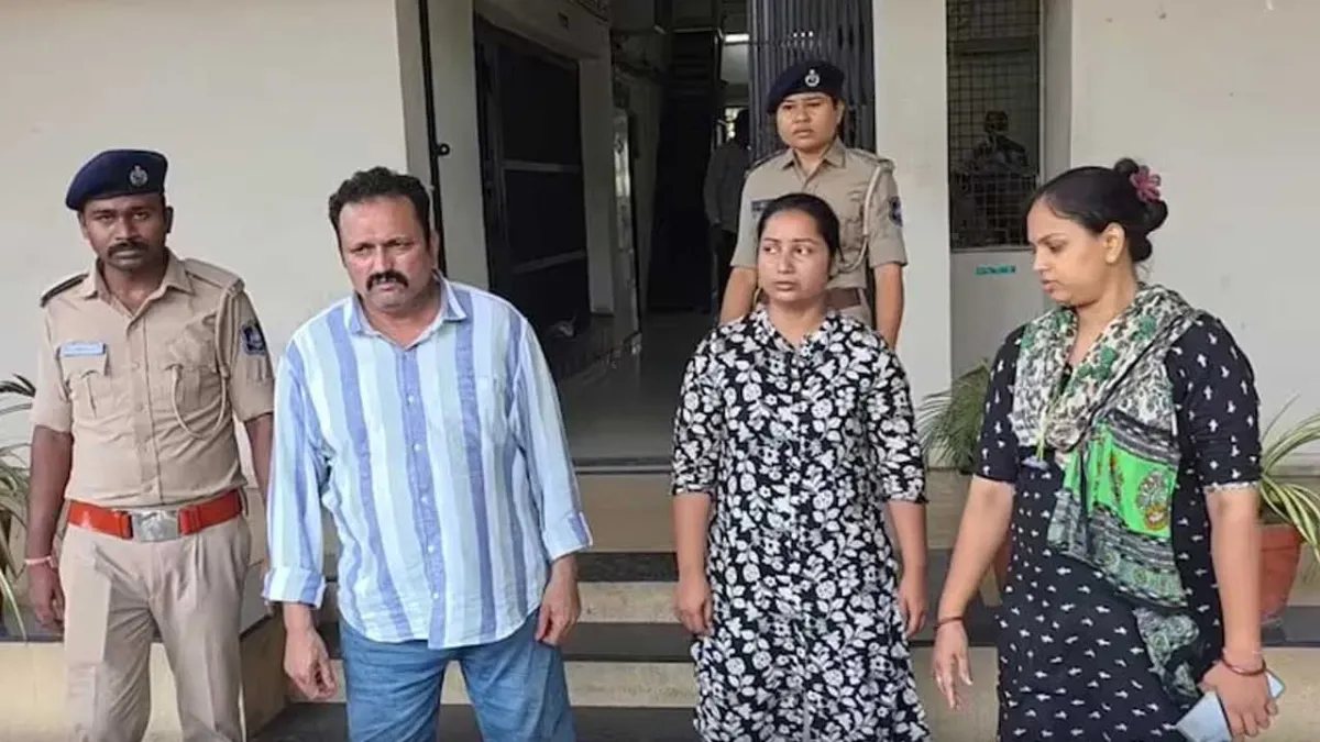 वापी में करोड़पति जीजा-साली ने GIDC अधिकारी के घर से चुराए सोने के गहने, पुलिस ने किया गिरफ्तार