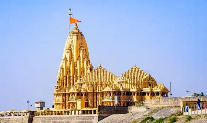 क्या है सोमनाथ मंदिर का इतिहास विस्तार में जानिये