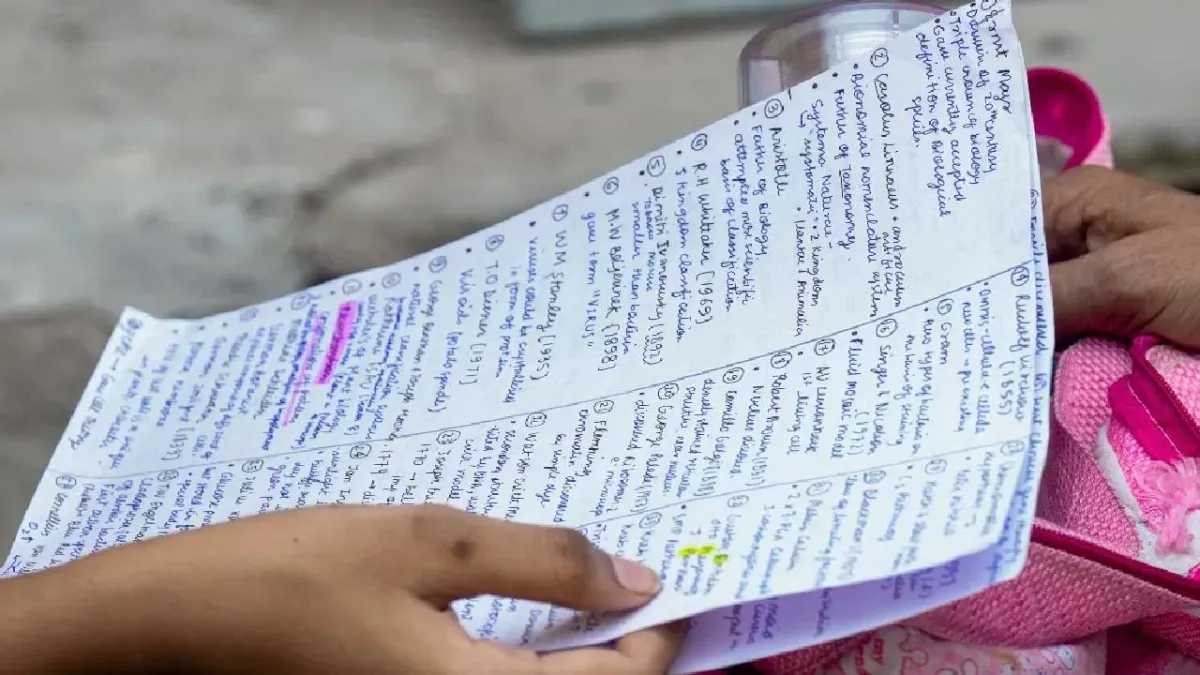 नीट पेपर लीक: 720 में से 600 अंकों के सवाल एक ‘गेस पेपर’ से मिले!