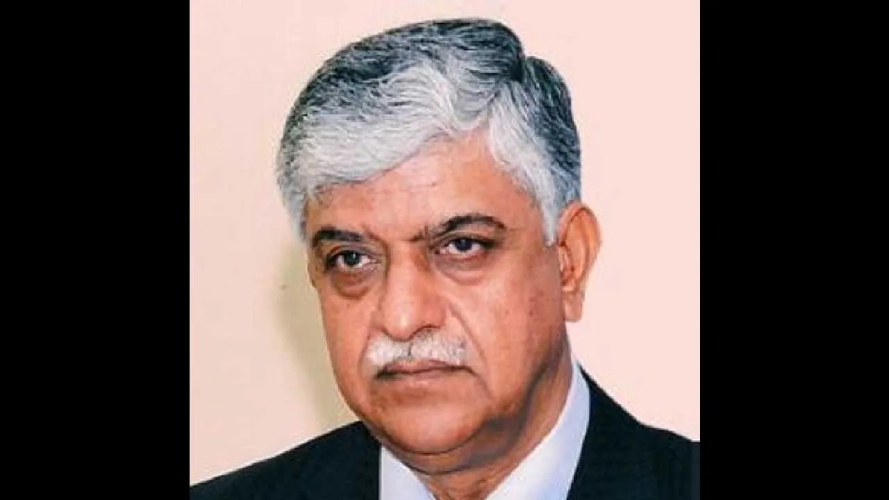 समर्पण दीर्घदृष्टि और सेवा का प्रतीक सूरत के अग्रणी समाजसेवी अशोक कानूनगो