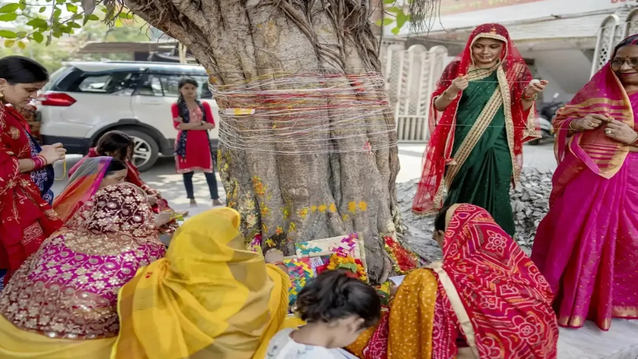क्या आप जानते हैं…जून के अंतिम सप्ताह में दो ऐसे व्रत जो जल की कीमत, प्रकृति का सम्मान और संरक्षण, पारिवारिक मूल्यों का संदेश देते हैं 