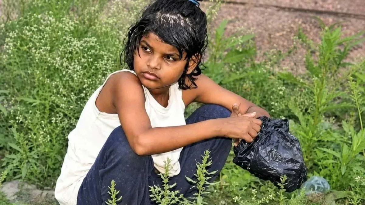बंदरों संग पली-बढ़ी मोगली गर्ल, जंगल से बच निकली लेकिन इंसानों के बीच हार गई जिंदगी