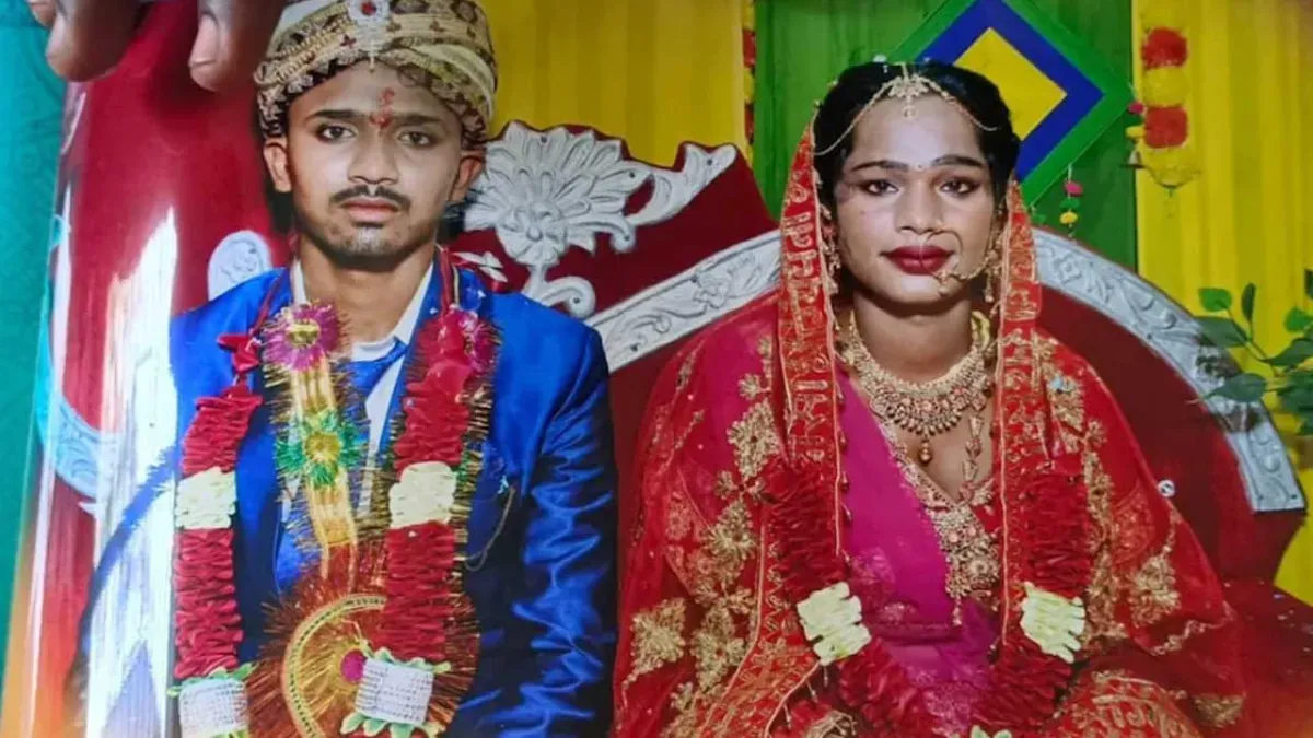 बेगूसराय: सरकारी शिक्षक के बेटे ने किन्नर से रचाई शादी, बारात लेकर पहुंचा दूल्हा, दोनों परिवारों ने दी रजामंदी