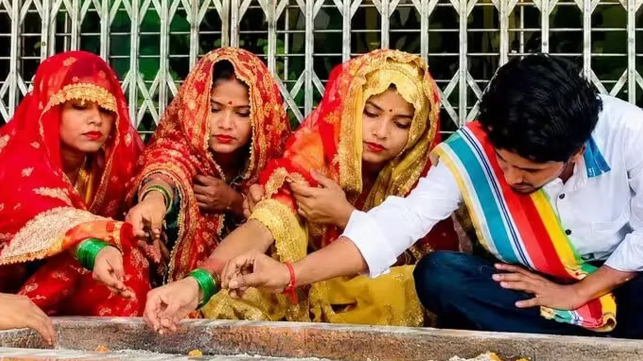 three-sisters-married2 