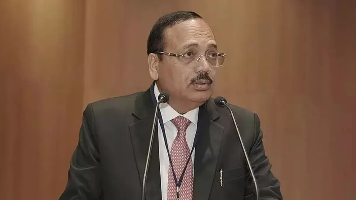 टाटा इंस्टीट्यूट के मुख्य अतिथियों की सूची से हटे CJI सूर्यकांत, आखिरी वक्त में बदला नाम