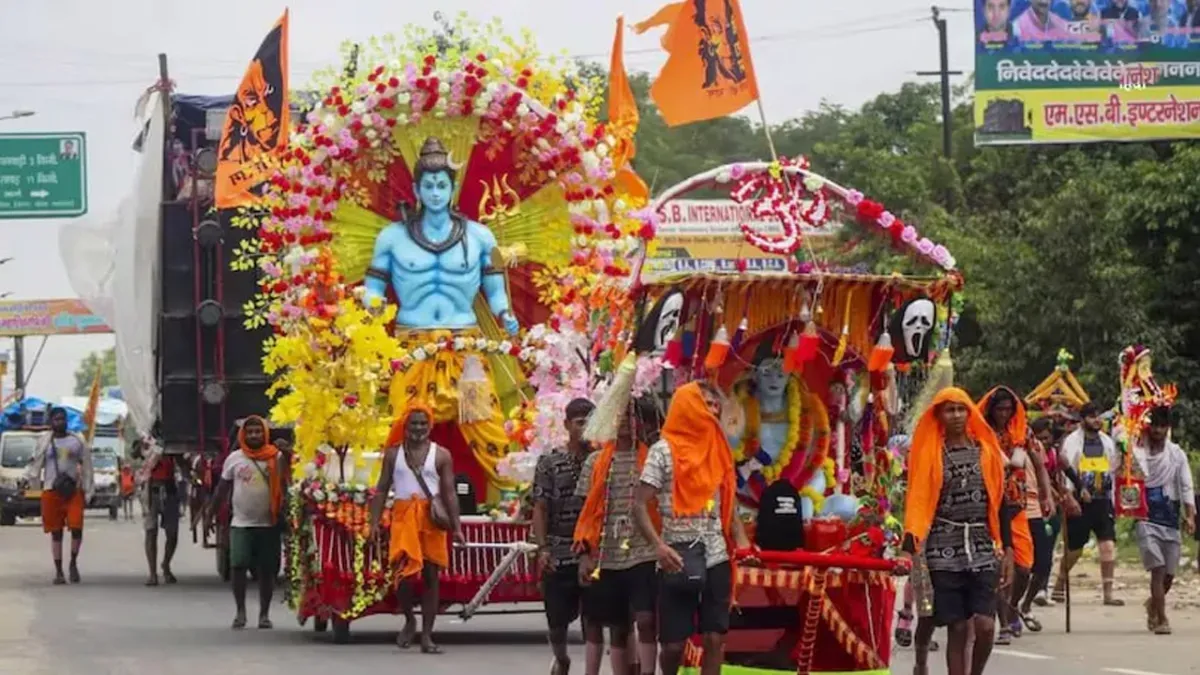 आस्था से अर्थव्यवस्था तक... कांवड़ यात्रा सिर्फ श्रद्धा का प्रतीक ही नहीं, चलता है ₹10,000 करोड़ का कारोबार