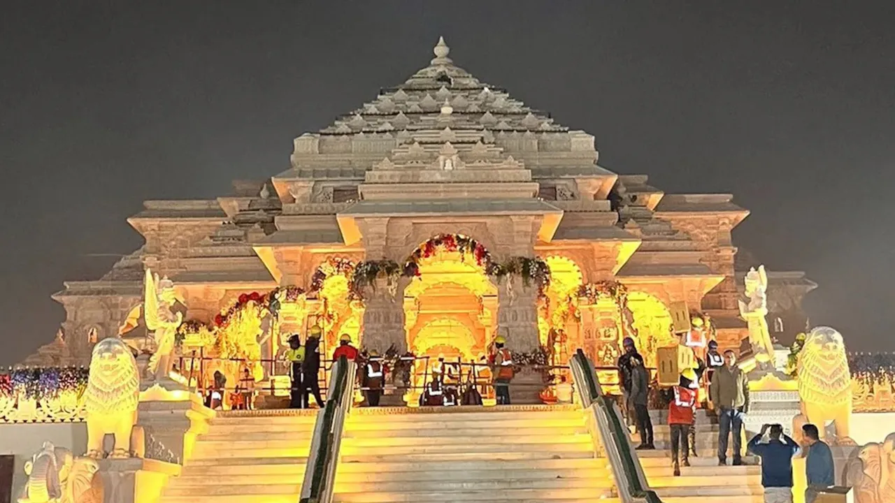 अयोध्या: रामलला के पुजारी दाढ़ी-मूंछ रखेंगे या क्लीन शेव, पहनावा से लेकर तिलक और गर्भगृह के लिए भी नियम तय? पढ़िए पूरी गाइडलाइन