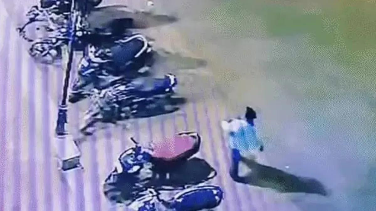 एकतरफा प्यार में पड़ा चाचा ससुर, विवाहिता की फोटो से लेकर मोबाइल नंबर तक चिट्ठी में लिखकर सड़क पर रखता था