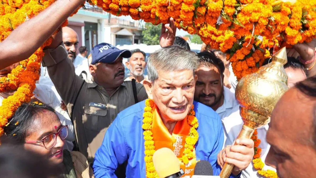 3 बार CM रह चुके हरीश रावत कांग्रेस के खिलाफ बगावत क्यों कर रहे हैं? 78 साल की उम्र में अकेले उत्तराखंड की यात्रा पर क्यों निकले?