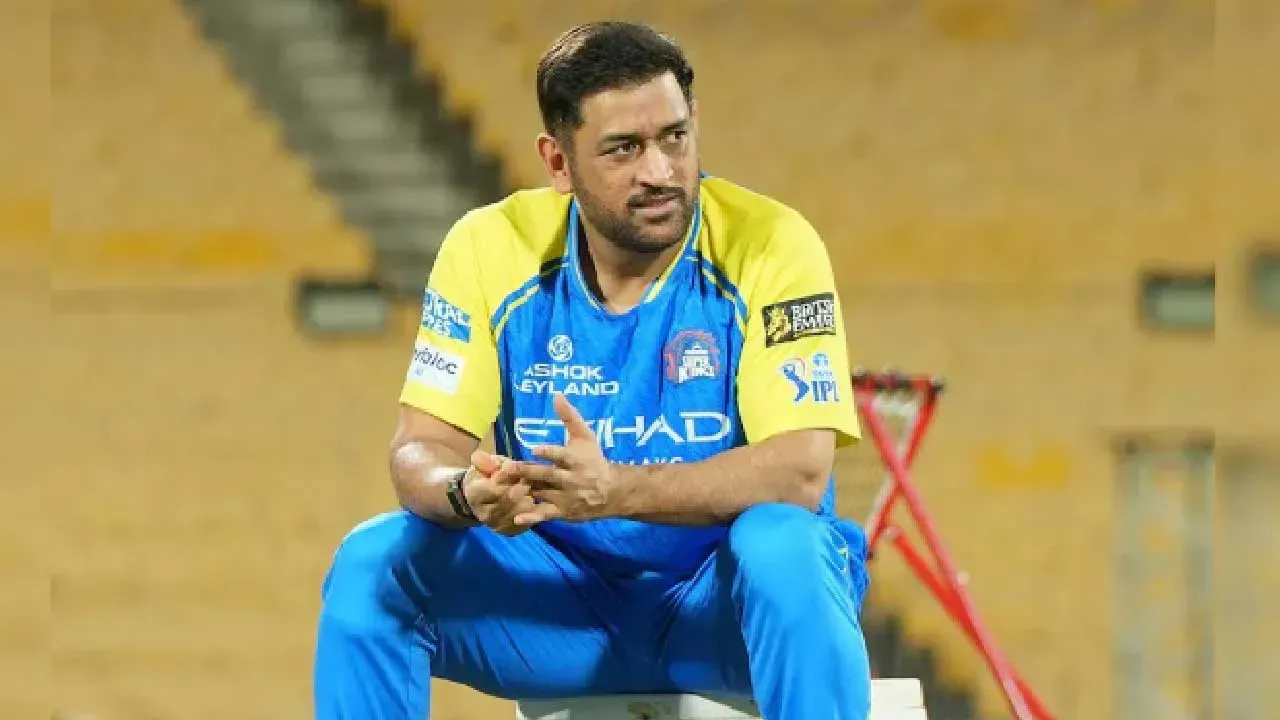 dhoni.jpg12