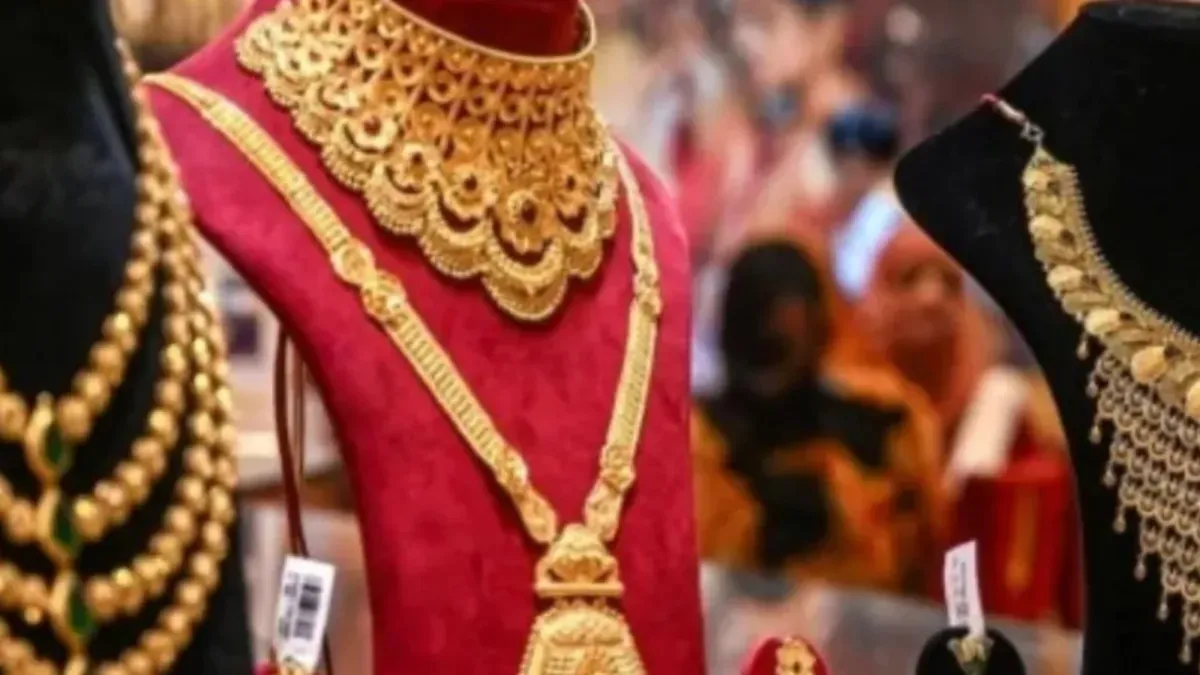 क्या सोना गिरकर 1 लाख रुपए तक हो जाएगा? सोना सस्ता होने के ये हैं 4 कारण!
