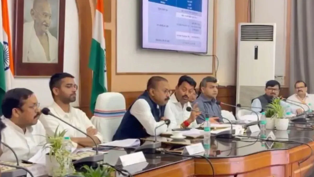‘ऐसे चावल तो कबूतर भी नहीं खाते’, बिहार के मंत्री ने अपनी ही सरकार पर उठाए सवाल