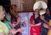 आगरा: घर के फ्रिज में दिखी बर्फ की शिवलिंग जैसी आकृति, दर्शन के लिए उमड़ी श्रद्धालुओं की भीड़