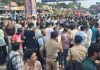 छिंदवाड़ा में भगवा ध्वज हटाने पर बवाल, विरोध के बाद म्युनिसिपल कमिश्नर ने खुद लगाया ध्वज