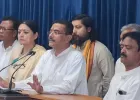 पश्चिम बंगाल: आयुष्मान भारत योजना लागू करना और BSF के लिए ज़मीन... सुवेंदु अधिकारी ने पहली कैबिनेट मीटिंग में लिए 6 बड़े फ़ैसले