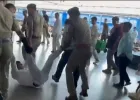 आगरा: RPF जवानों ने डिप्टी स्टेशन सुपरिंटेंडेंट को स्टेशन पर घसीटा, फिर हुई बड़ी कार्रवाई