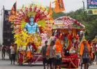 आस्था से अर्थव्यवस्था तक... कांवड़ यात्रा सिर्फ श्रद्धा का प्रतीक ही नहीं, चलता है ₹10,000 करोड़ का कारोबार