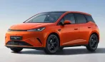 BYD ने शक्तिशाली EV कार डॉल्फिन लॉन्च की; 1000 किमी रेंज और पेट्रोल से भी चलेगी