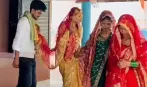 अमरोहा: 1 दूल्हा, 3 दुल्हनें! रील बनाने वाली तीन बहनों ने एक ही कैमरामैन से की शादी