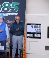 85% इथेनॉल वाला पेट्रोल लॉन्च हुआ, सामान्य पेट्रोल से 20 रुपये सस्ता, मंत्रीजी ने कहा- E20 मिलता रहेगा