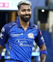हार्दिक को खरीदने के लिए CSK-KKR समेत 7 IPL टीमों ने दिखाई दिलचस्पी... जानिए कौन मारेगा बाज़ी?