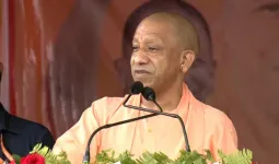 बिहार में माफियाओं पर गरजे CM योगी आदित्यनाथ कहा, बुलडोजर चलाकर उन्हें जहन्नुम पहुंचा दिया 