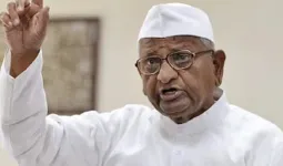 अन्ना हजारे रालेगण सिद्धि में फिर आमरण अनशन पर, सरकार से की यह मांग