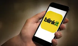 ब्लिंकिट बेच रहा था ऐसा प्रोडक्ट कि दिल्ली पुलिस ने केस दर्ज किया, जानें क्या है मामला