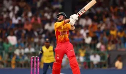 जिम्बाब्वे का यह बैट्समैन कौन है जो T20 वर्ल्ड कप में आउट नहीं हुआ?