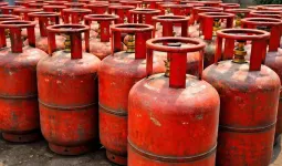 LPG सिलेंडर बुकिंग के नियमों में बड़ा बदलाव: अब 21 दिन के अंतराल के बाद ही मिलेगा दूसरा गैस सिलेंडर