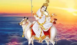 चैत्र नवरात्रि का प्रथम दिन: पढ़ें सती से शैलपुत्री बनने की पूरी कहानी