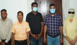 जिंदगी के साथ खिलवाड़:  8वीं पास एम्बुलेंस ड्राइवर ने की विदेशी महिला की जांच, एक टेक्नीशियन ने बदली किडनी...