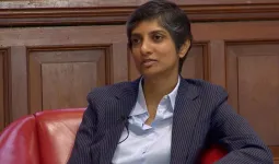 मेनका गुरुस्वामी कौन हैं? जिन्होंने LGBTQIA+ समुदाय की पहली सांसद बनकर इतिहास रच दिया!