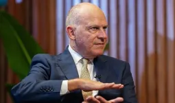 मुसीबत बनी एयर इंडिया की उड़ान: क्या टाटा ने एयर इंडिया खरीदकर खुद ही मुसीबत मोल ले ली है? अब CEO ने भी साथ छोड़ा