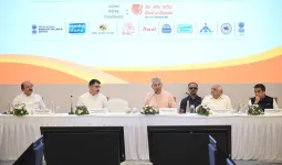 गांधीनगर: देश में एक साथ चुनाव कराने से सात लाख करोड़ रुपये की बचत संभव; जीडीपी भी सुधरेगा और गरीबी भी कम होगी, जानिए कैसे?