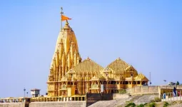 क्या है सोमनाथ मंदिर का इतिहास विस्तार में जानिये