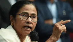  पश्चिम बंगाल : क्या है ममता का 'अंतिम दांव'? SIR को लेकर बंगाल की वो 'अनंत कथा' जो नतीजों के बाद भी थमने का नाम नहीं ले रही!