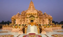 अयोध्या: रामलला का मुकुट गायब, जमीन पर सवाल, अब चढ़ावा चोरी... 2 साल में राम मंदिर के 4 बड़े विवाद