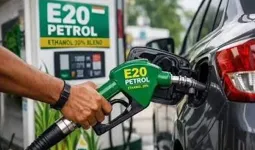 E20 पेट्रोल बंद नहीं करेगी सरकार? कहा- 1 लाख करोड़ और किसानों से जुड़ा है पूरा मामला